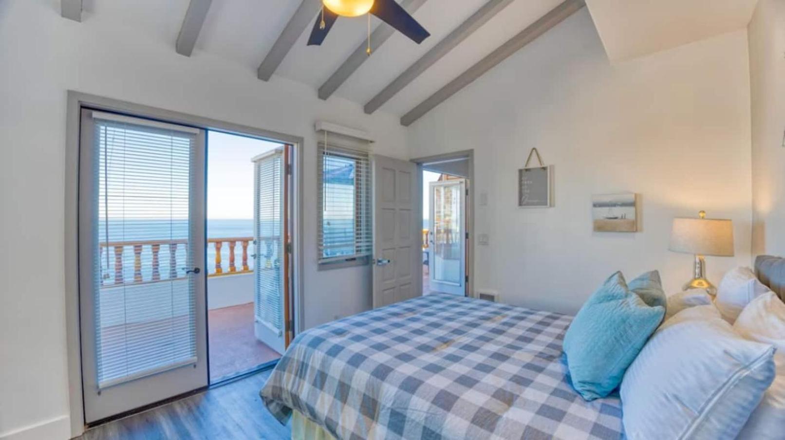 Апартаменты Catalina Island Getaway With 6 Seat Golf Cart Ac Авалон Экстерьер фото